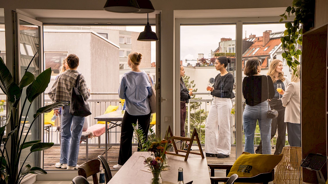 OutOfOffice Glockenbachviertel: Ein außergewöhnlicher Ort zum Geburtstag feiern in München