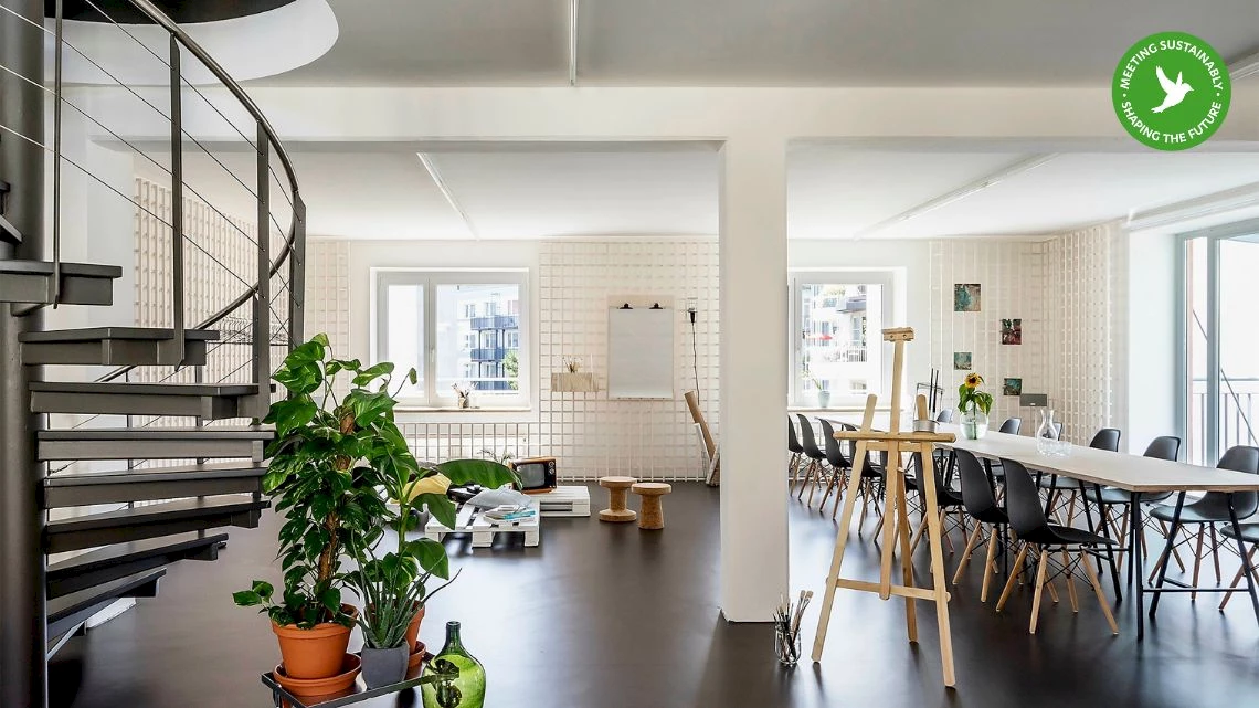 Großer Raum in der vierten Etage der Eventlocation Glockenbachviertel